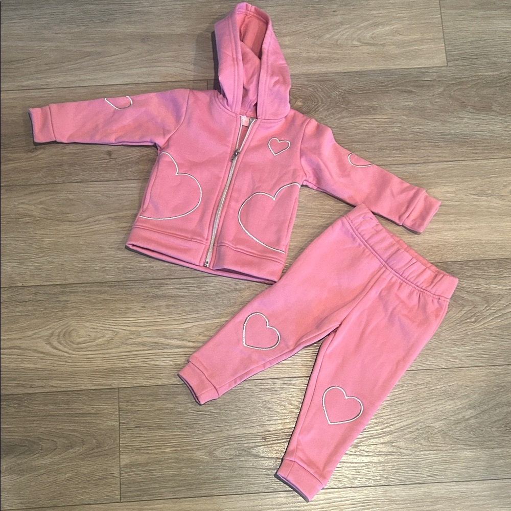 NWOT Pink Heart Hoodie &‎ Jogger Set